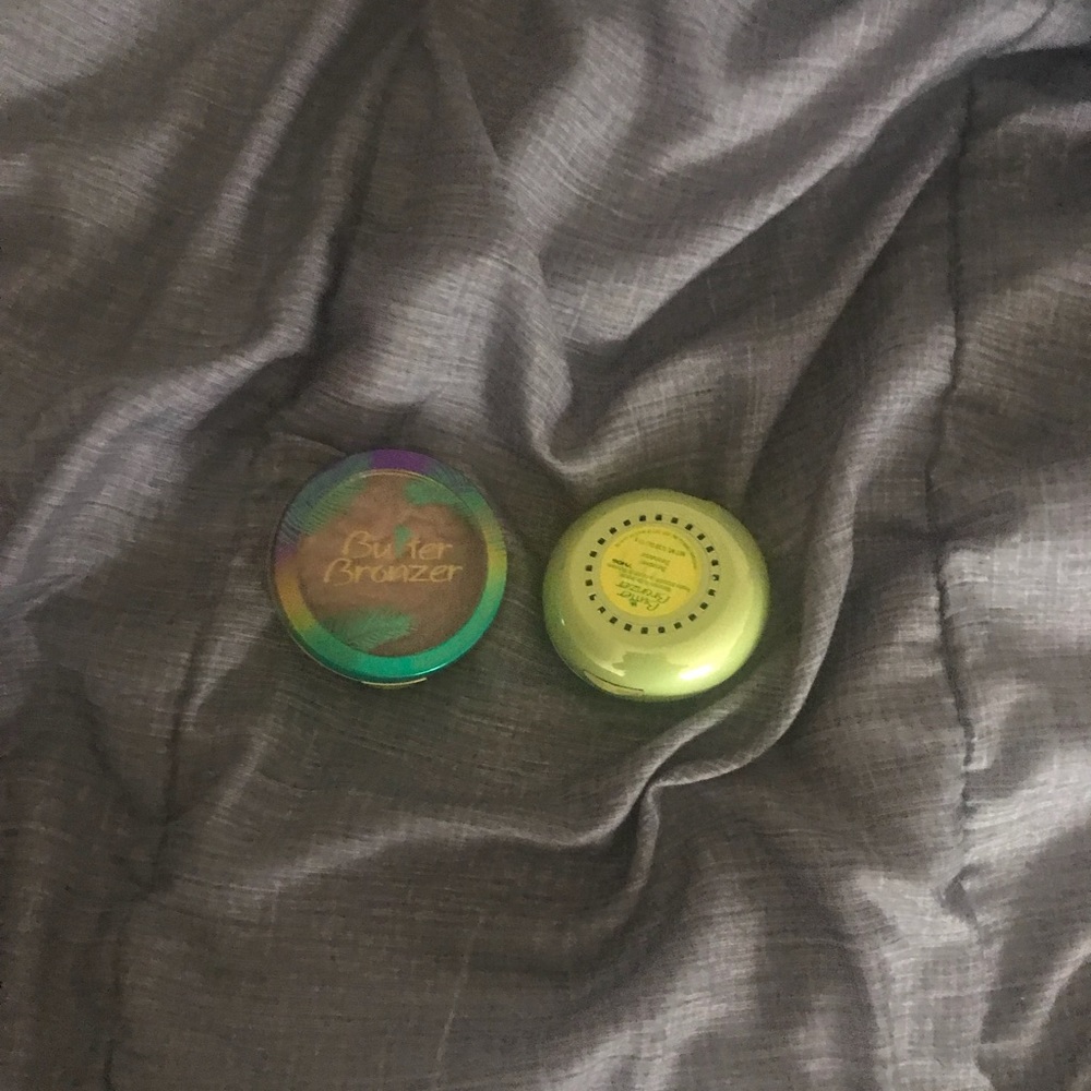 Bronzer
